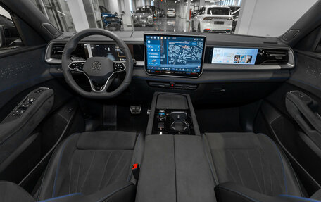 Volkswagen Teramont, 2025 год, 6 790 000 рублей, 8 фотография