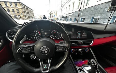 Alfa Romeo Giulia II, 2019 год, 2 850 000 рублей, 6 фотография