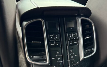 Porsche Cayenne III, 2012 год, 3 100 000 рублей, 15 фотография