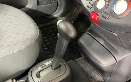 Nissan Micra III, 2004 год, 465 000 рублей, 16 фотография