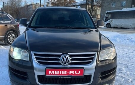 Volkswagen Touareg III, 2007 год, 1 100 000 рублей, 1 фотография