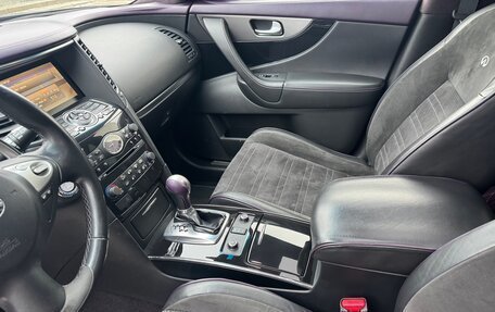 Infiniti QX70, 2014 год, 2 100 000 рублей, 12 фотография