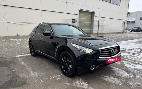 Infiniti QX70, 2014 год, 2 100 000 рублей, 4 фотография