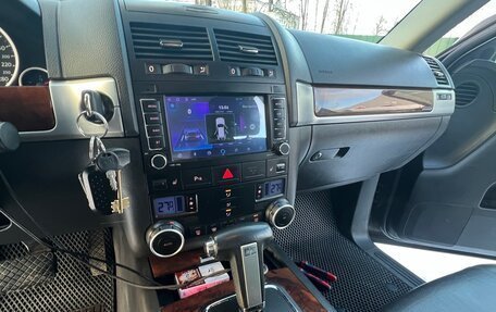 Volkswagen Touareg III, 2007 год, 1 100 000 рублей, 5 фотография