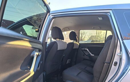 Toyota Verso I, 2011 год, 1 100 000 рублей, 12 фотография