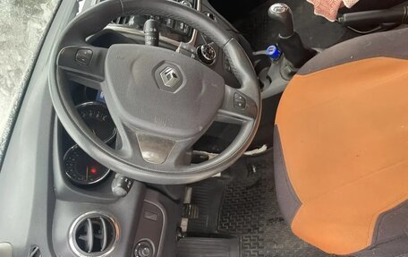 Renault Sandero II рестайлинг, 2018 год, 1 100 000 рублей, 6 фотография