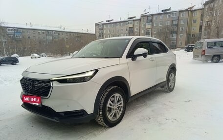 Honda Vezel, 2021 год, 2 370 000 рублей, 3 фотография