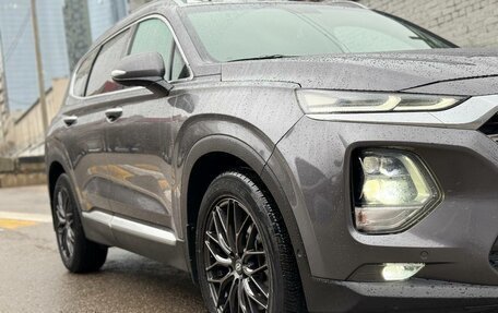 Hyundai Santa Fe IV, 2018 год, 3 050 000 рублей, 1 фотография