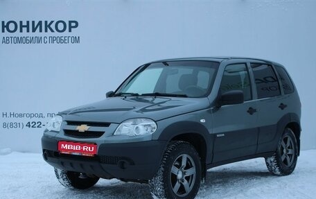 Chevrolet Niva I рестайлинг, 2017 год, 739 000 рублей, 1 фотография