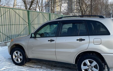 Toyota RAV4, 2003 год, 650 000 рублей, 1 фотография