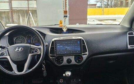 Hyundai i20 IB рестайлинг, 2010 год, 700 000 рублей, 19 фотография