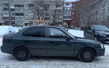 Hyundai Accent II, 2008 год, 350 000 рублей, 3 фотография