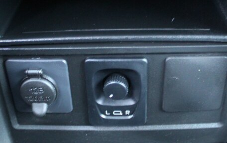 Chevrolet Niva I рестайлинг, 2017 год, 739 000 рублей, 10 фотография