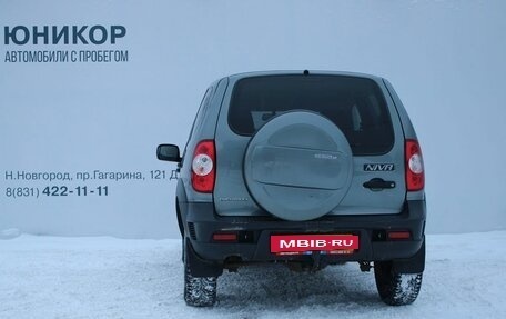 Chevrolet Niva I рестайлинг, 2017 год, 739 000 рублей, 6 фотография