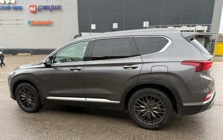 Hyundai Santa Fe IV, 2018 год, 3 050 000 рублей, 4 фотография