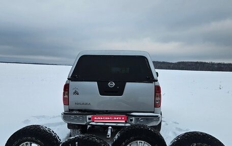 Nissan Navara (Frontier), 2011 год, 1 520 000 рублей, 8 фотография