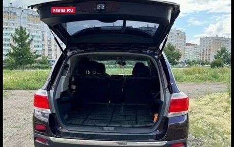 Toyota Highlander III, 2012 год, 2 220 000 рублей, 5 фотография