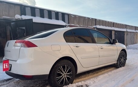 Renault Laguna III рестайлинг, 2009 год, 615 000 рублей, 4 фотография