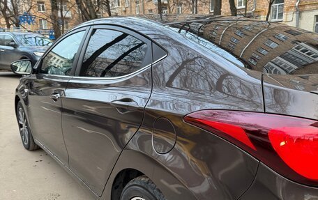 Hyundai Elantra V, 2015 год, 1 000 000 рублей, 7 фотография