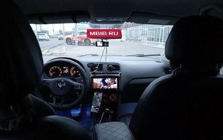 Volkswagen Polo VI (EU Market), 2016 год, 600 000 рублей, 5 фотография