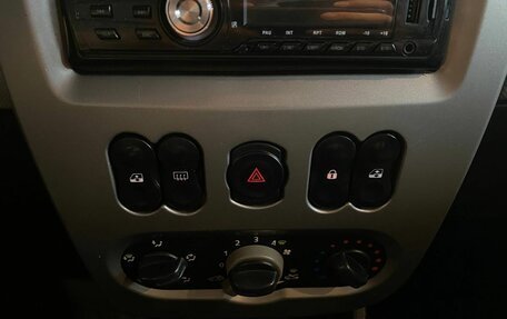 Renault Logan I, 2010 год, 335 000 рублей, 15 фотография