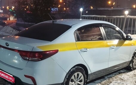KIA Rio IV, 2018 год, 790 000 рублей, 3 фотография