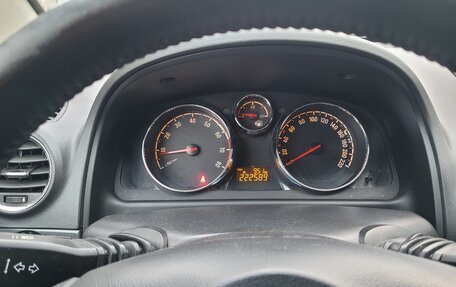 Opel Antara I, 2014 год, 1 050 000 рублей, 10 фотография