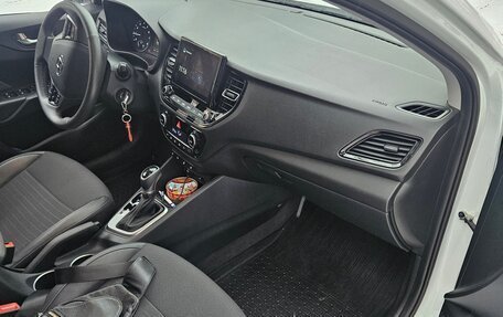 Hyundai Solaris II рестайлинг, 2022 год, 2 250 000 рублей, 8 фотография