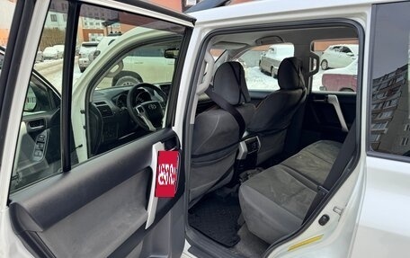 Toyota Land Cruiser Prado 150 рестайлинг 2, 2012 год, 2 282 000 рублей, 5 фотография