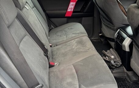 Toyota Land Cruiser Prado 150 рестайлинг 2, 2012 год, 2 282 000 рублей, 12 фотография