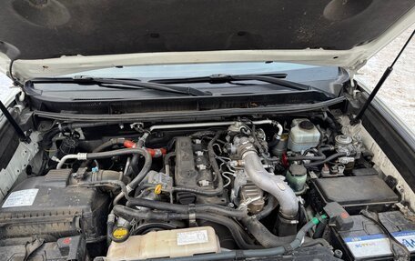 Toyota Land Cruiser Prado 150 рестайлинг 2, 2012 год, 2 282 000 рублей, 18 фотография