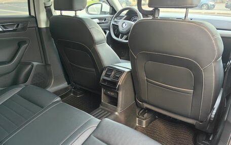 Skoda Superb III рестайлинг, 2020 год, 2 450 000 рублей, 18 фотография