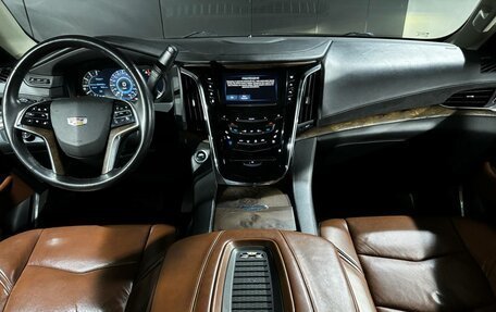 Cadillac Escalade IV, 2017 год, 4 100 000 рублей, 7 фотография