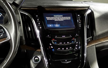 Cadillac Escalade IV, 2017 год, 4 100 000 рублей, 8 фотография