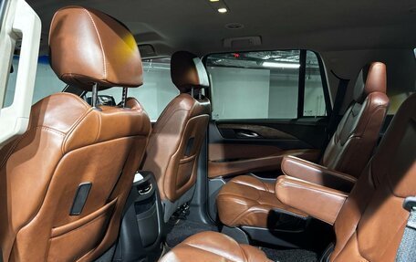 Cadillac Escalade IV, 2017 год, 4 100 000 рублей, 16 фотография