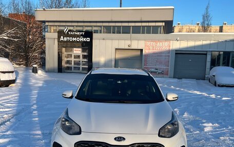 KIA Sportage IV рестайлинг, 2018 год, 2 300 000 рублей, 1 фотография