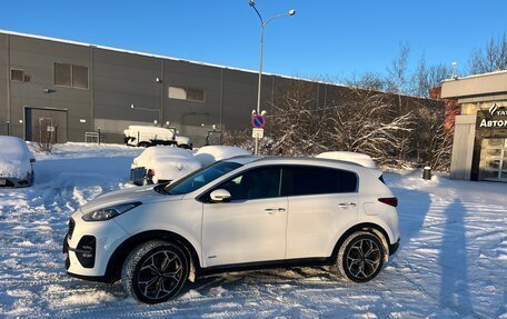 KIA Sportage IV рестайлинг, 2018 год, 2 300 000 рублей, 3 фотография
