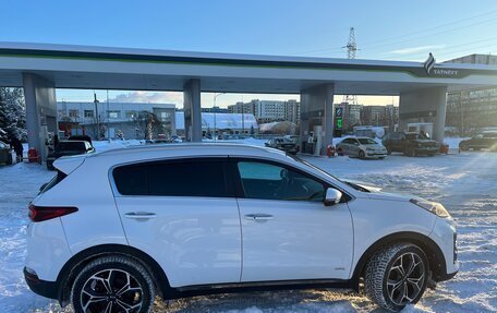 KIA Sportage IV рестайлинг, 2018 год, 2 300 000 рублей, 5 фотография