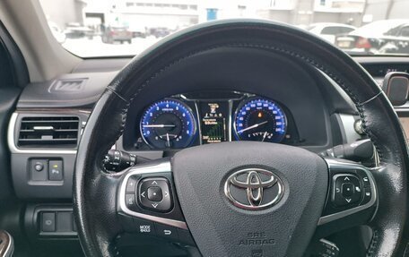 Toyota Camry, 2018 год, 2 399 999 рублей, 8 фотография