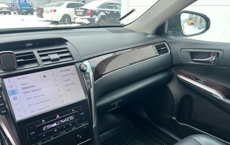 Toyota Camry, 2018 год, 2 399 999 рублей, 14 фотография