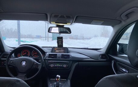 BMW 3 серия, 2013 год, 1 700 000 рублей, 11 фотография