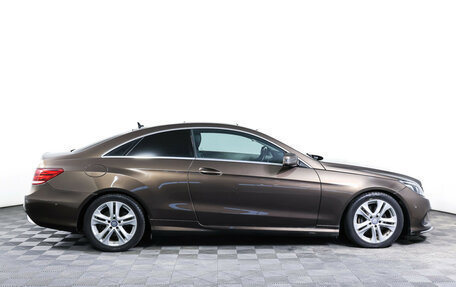 Mercedes-Benz E-Класс, 2015 год, 2 490 000 рублей, 4 фотография