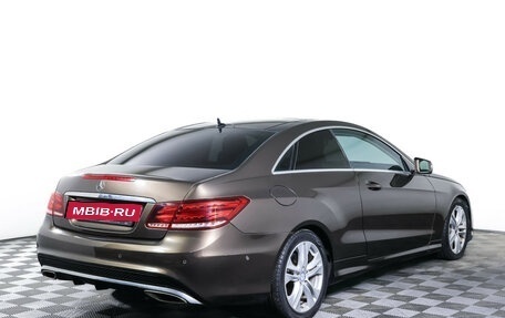 Mercedes-Benz E-Класс, 2015 год, 2 490 000 рублей, 5 фотография