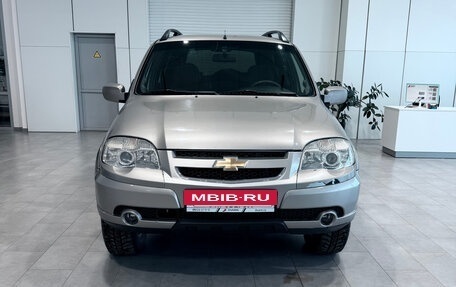 Chevrolet Niva I рестайлинг, 2011 год, 610 000 рублей, 2 фотография
