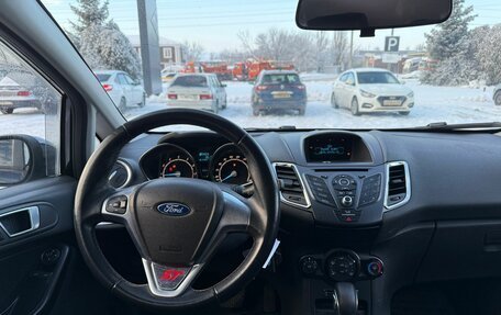 Ford Fiesta, 2016 год, 880 000 рублей, 10 фотография