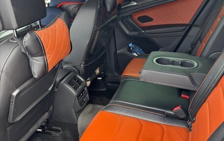 Volkswagen Tiguan II, 2018 год, 2 150 000 рублей, 8 фотография