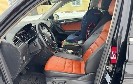 Volkswagen Tiguan II, 2018 год, 2 150 000 рублей, 7 фотография