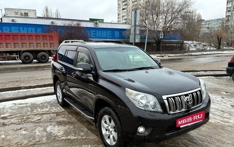 Toyota Land Cruiser Prado 150 рестайлинг 2, 2013 год, 3 400 000 рублей, 7 фотография