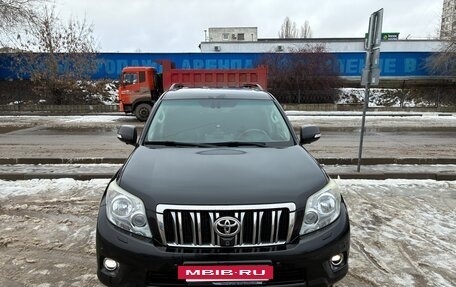 Toyota Land Cruiser Prado 150 рестайлинг 2, 2013 год, 3 400 000 рублей, 5 фотография