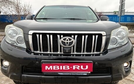Toyota Land Cruiser Prado 150 рестайлинг 2, 2013 год, 3 400 000 рублей, 6 фотография